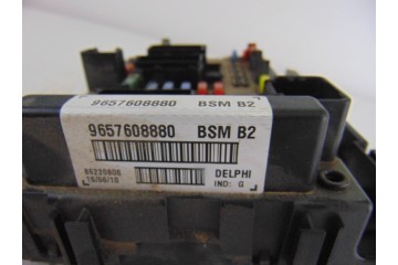 9657608880  CAJA RELES / FUSIBLES PEUGEOT PARTNER (S2) Combi Plus 2006 9657608880 206611 PEUGEOT - 1