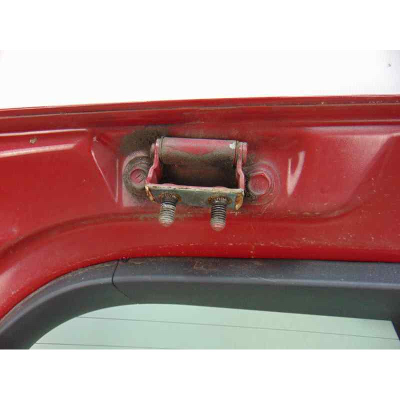 ROJO PORTON TRASERO TOYOTA AURIS (E15) Active 2007 ROJO 187586 TOYOTA - 1