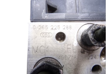 4454002030  ABS TOYOTA COROLLA (E12) 2.0 D-4D Sol Berlina 2004 4454002030 208430 TOYOTA - 1