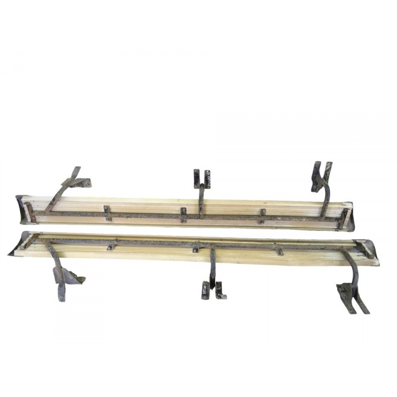 ESTRIBOS LATERALES NISSAN PICKUP (D22)