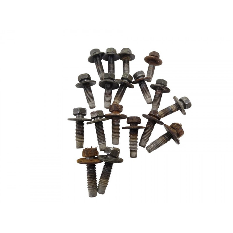 ESTRIBOS LATERALES NISSAN PICKUP (D22)