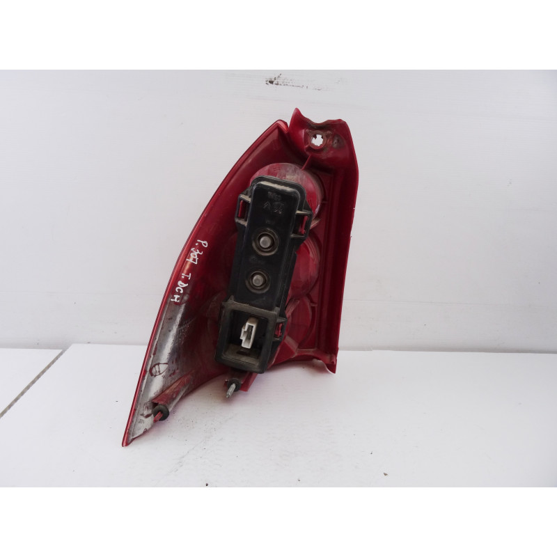 PILOTO TRASERO DERECHO PEUGEOT 307 BREAK / SW (S1)(04.2002)