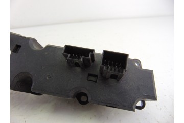 2208218058 WARNING MERCEDES-BENZ CLASE S (BM 220) BERLINA 320 CDI (220.025) 2005 2208218058 194694 MERCEDES-BENZ - 4