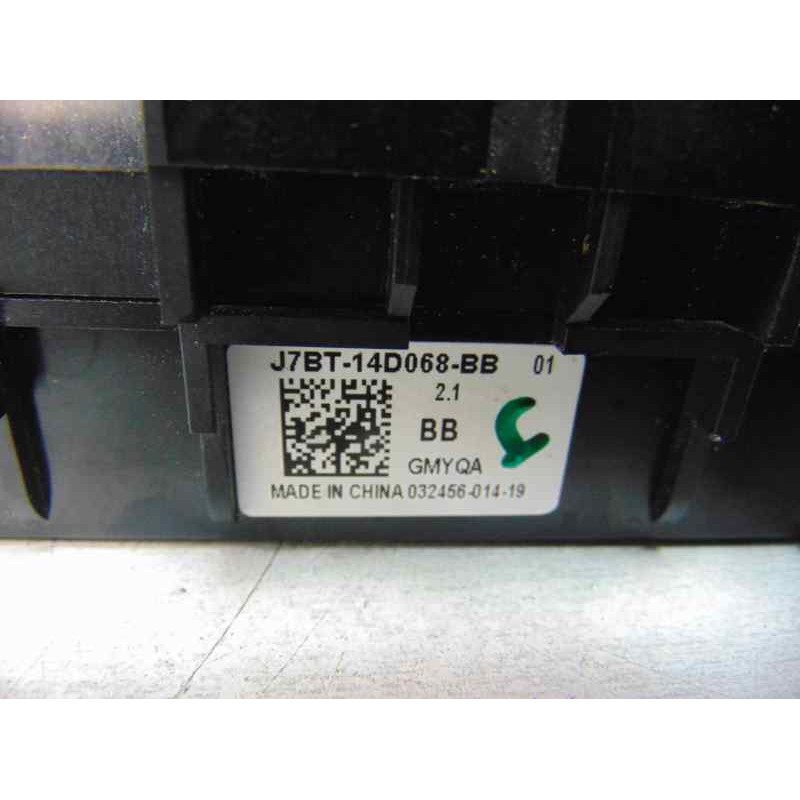 J7BT-14D068-BB CAJA RELES / FUSIBLES FORD KA+ (CDU)