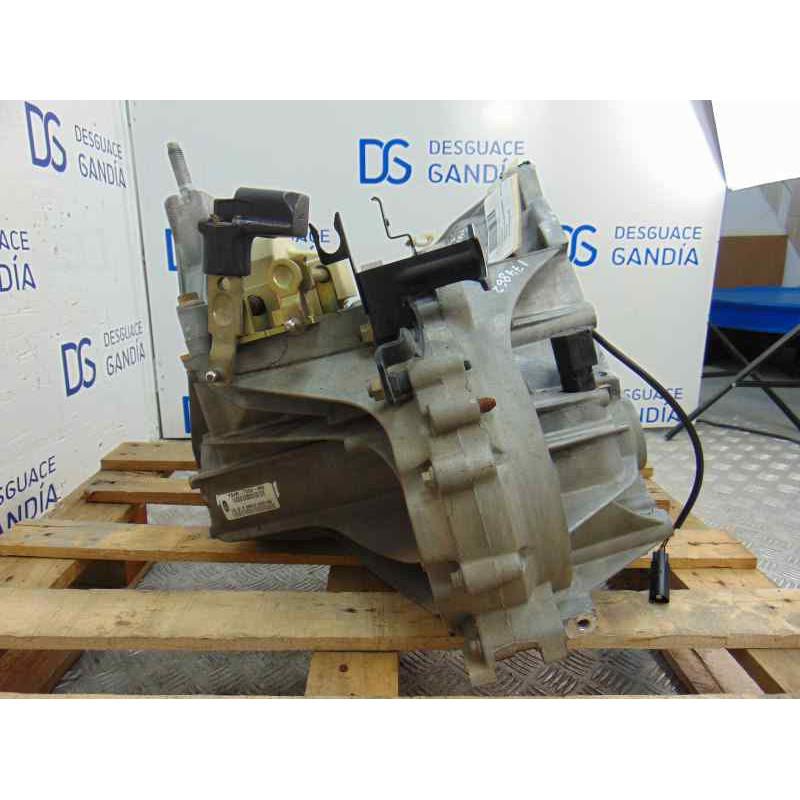YS4R-7002-MA CAJA CAMBIOS FORD FOCUS BERLINA (CAK) Ambiente 2000 YS4R-7002-MA 174863 FORD - 6
