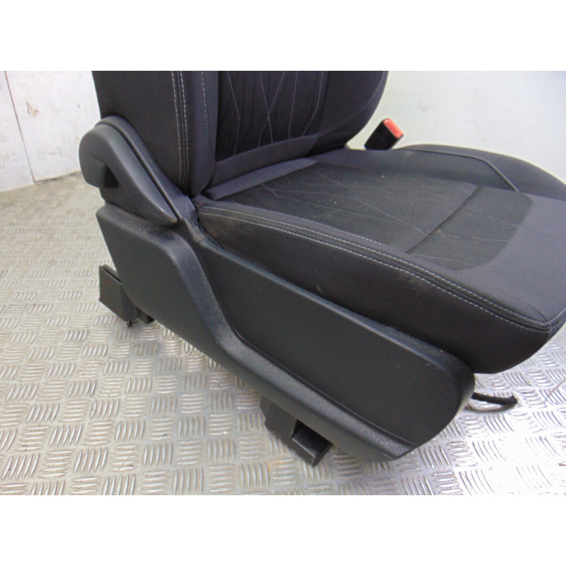  JUEGO ASIENTOS COMPLETO FORD ECOSPORT (CR6) Trend 2018 204832 FORD - 26