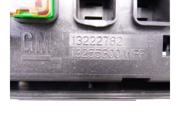 13222782 CAJA RELES / FUSIBLES CHEVROLET CRUZE LS 2010 13222782 211985 CHEVROLET - 1