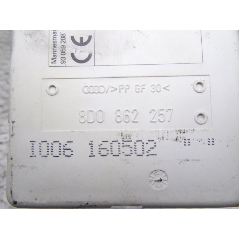 8D0862257 CENTRALITA CIERRE AUDI A3 (8L) 1.8 Ambiente 2002 8D0862257 213245 AUDI - 2