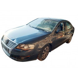 VOLKSWAGEN PASSAT BERLINA (3C2) Highline