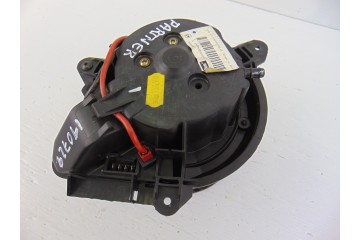 4 PIN MOTOR CALEFACCION PEUGEOT PARTNER (S1)(07.1996) Combispace 1999 4 PIN 190799 PEUGEOT - 5