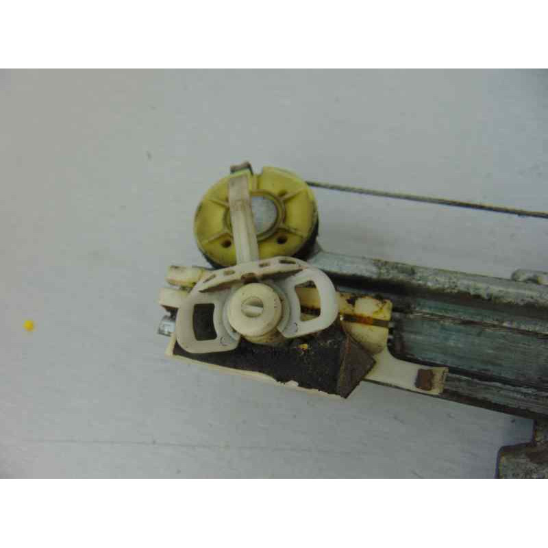 6 PIN ELEVALUNAS DELANTERO DERECHO FIAT DUCATO 3 CAMIÓN 33 L3 120 Multijet 2007 6 PIN 186187 FIAT - 1