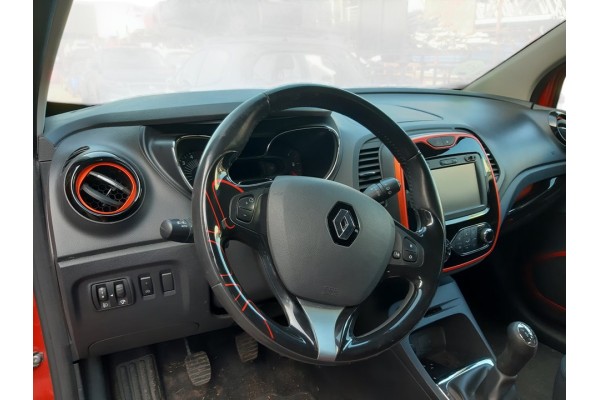 RENAULT CAPTUR I Adventure