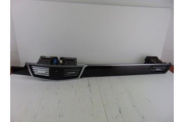 REJILLA AIREADORA MERCEDES-BENZ CLASE E (BM 212) LIM.