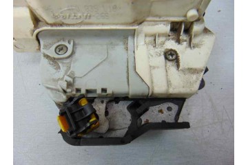 4F0839016  CERRADURA PUERTA TRASERA DERECHA AUDI A3 SPORTBACK (8PA) 1.9 TDI Attraction 2009 4F0839016 178628 AUDI - 4