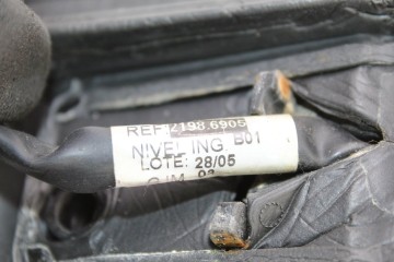 NEGRO  RETROVISOR IZQUIERDO FORD FOCUS BERLINA (CAP) Trend 2005 NEGRO 213444 FORD - 1