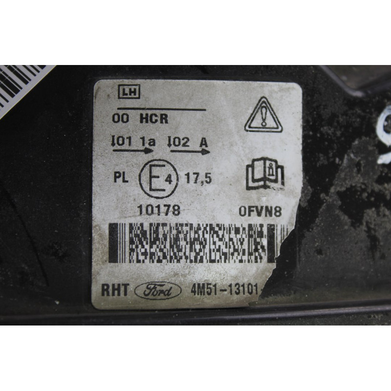  FARO IZQUIERDO FORD FOCUS BERLINA (CAP) Trend 2005 213445 FORD - 4