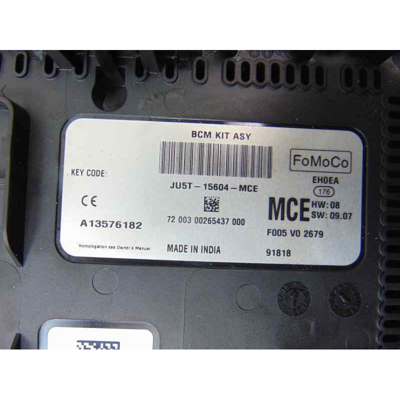 JU5T-15604-MCE CAJA RELES / FUSIBLES FORD KA+ (CDU)