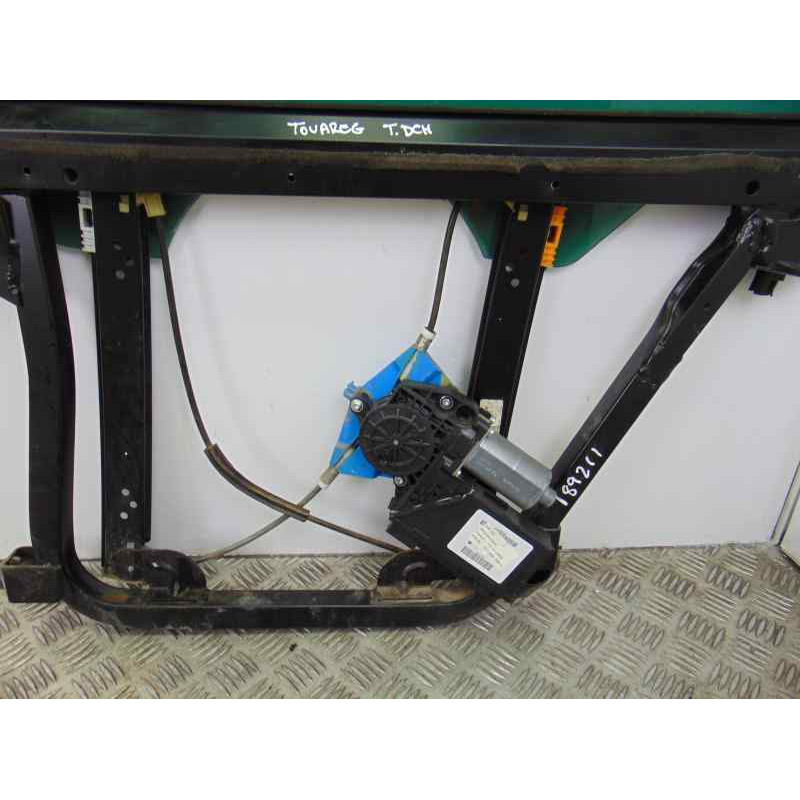 7L0959704C ELEVALUNAS TRASERO DERECHO VOLKSWAGEN TOUAREG (7LA) TDI V6 2004 7L0959704C 189211 VOLKSWAGEN - 4