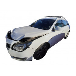OPEL INSIGNIA SPORTS TOURER Selective