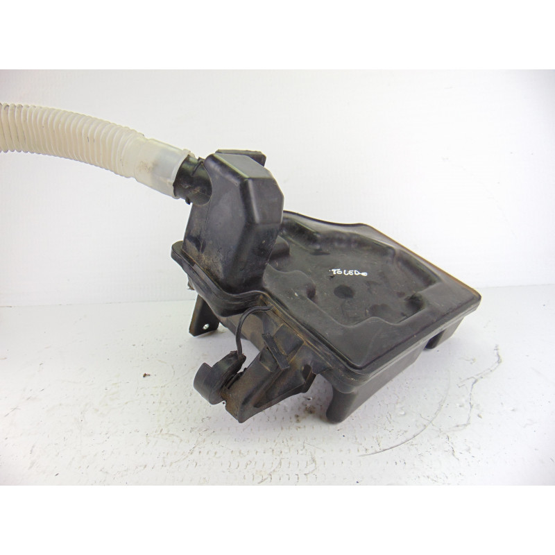 6R0955453  DEPOSITO LIMPIA SEAT TOLEDO (KG3) Reference 2014 6R0955453 195710 SEAT - 2