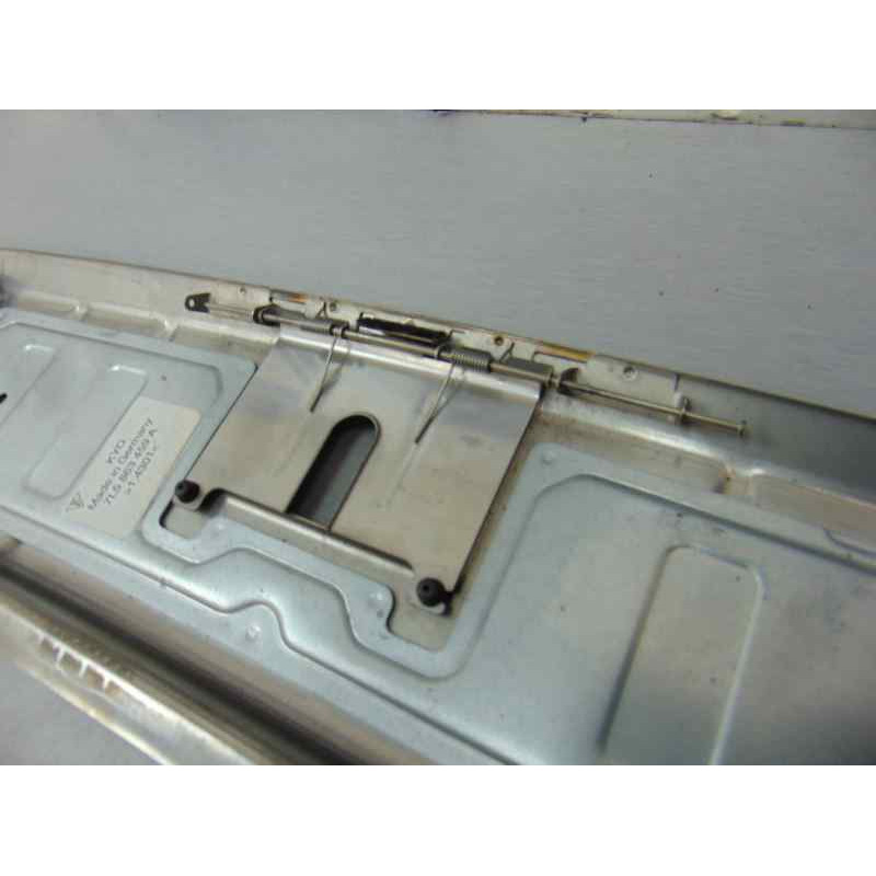 7L5863459A MOLDURA PORSCHE CAYENNE (TIPO 9PA) S 2005 7L5863459A 183070 PORSCHE - 2