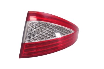 PILOTO TRASERO DERECHO FORD MONDEO BERLINA (CA2)