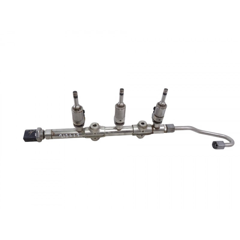 04C133320F RAMPA INYECTORA VOLKSWAGEN GOLF VII BERLINA (BQ1/BE2) Advance 2018 04C133320F 213617 VOLKSWAGEN - 1