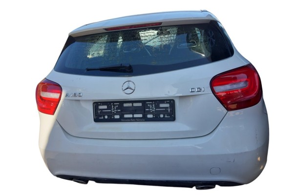 MERCEDES-BENZ CLASE A (BM 176) A 180 CDI BlueEfficiency (176.012)
