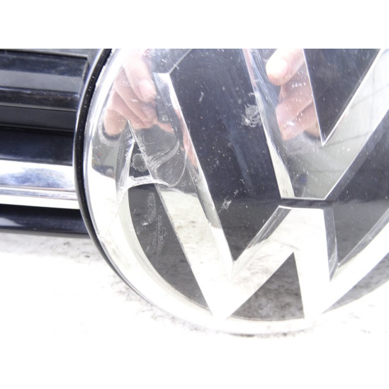 5G0853653Q REJILLA DELANTERA VOLKSWAGEN GOLF VII BERLINA (BQ1/BE2) Advance 2018 5G0853653Q 213539 VOLKSWAGEN - 1