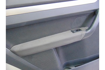  JUEGO ASIENTOS COMPLETO VOLKSWAGEN TOURAN (1T2) Advance 2008 204600 VOLKSWAGEN - 2