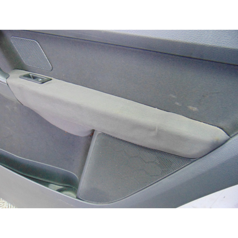  JUEGO ASIENTOS COMPLETO VOLKSWAGEN TOURAN (1T2) Advance 2008 204600 VOLKSWAGEN - 15