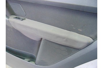  JUEGO ASIENTOS COMPLETO VOLKSWAGEN TOURAN (1T2) Advance 2008 204600 VOLKSWAGEN - 15