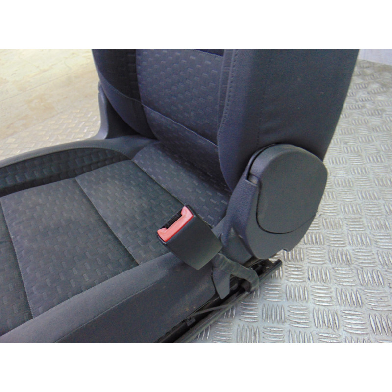  JUEGO ASIENTOS COMPLETO VOLKSWAGEN TOURAN (1T2) Advance 2008 204600 VOLKSWAGEN - 19