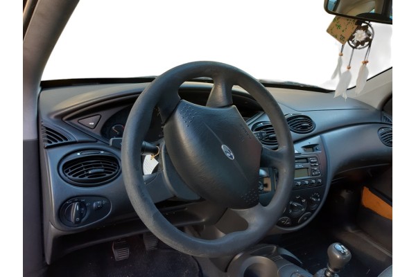 FORD FOCUS BERLINA (CAK) Ambiente