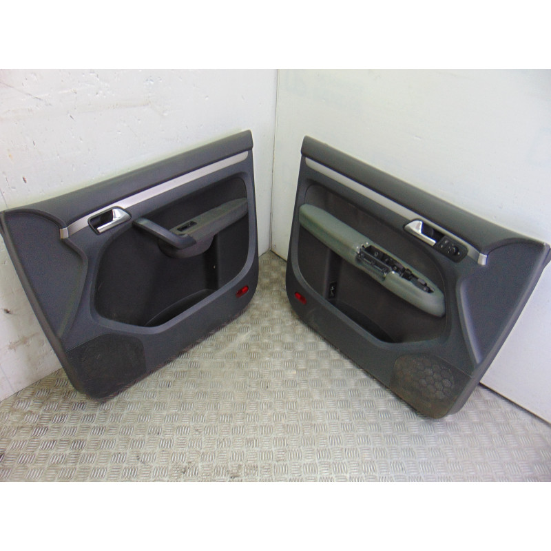  JUEGO ASIENTOS COMPLETO VOLKSWAGEN TOURAN (1T2) Advance 2008 204600 VOLKSWAGEN - 36