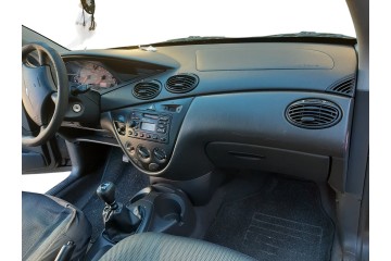 FORD FOCUS BERLINA (CAK) Ambiente