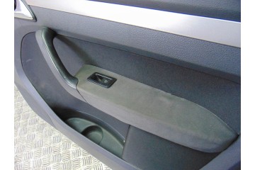  JUEGO ASIENTOS COMPLETO VOLKSWAGEN TOURAN (1T2) Advance 2008 204600 VOLKSWAGEN - 44