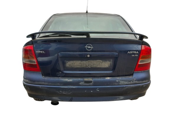 OPEL ASTRA G BERLINA Club