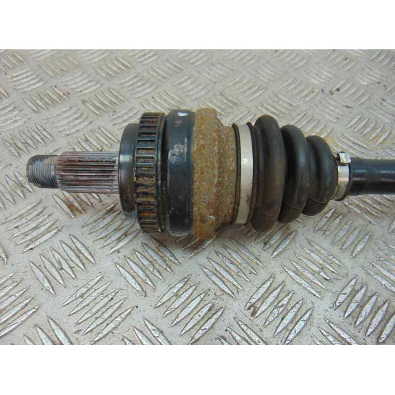 7533445 TRANSMISION TRASERA IZQUIERDA BMW SERIE 1 BERLINA (E81/E87) 118d 2008 7533445 187280 BMW - 5