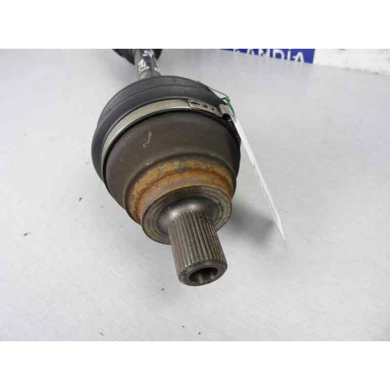 TRANSMISION DELANTERA IZQUIERDA VOLKSWAGEN PASSAT VARIANT (3C5)