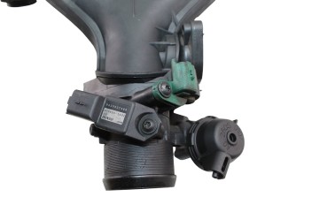 9645977980  COLECTOR ADMISION FORD FOCUS BERLINA (CAP) Trend 2005 9645977980 213453 FORD - 1