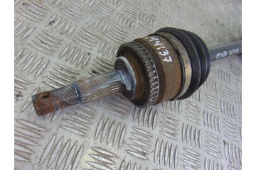  TRANSMISION DELANTERA DERECHA NISSAN ALMERA TINO (V10M) Acenta 2004 194137 NISSAN - 1