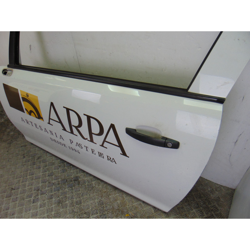 BLANCA PUERTA DELANTERA IZQUIERDA OPEL CORSA D Selective 2011 BLANCA 200573 OPEL - 4