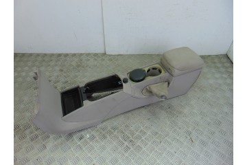 30755349 APOYABRAZOS CENTRAL VOLVO S40 BERLINA 1.6 D Kinetic 2006 30755349 195762 VOLVO - 1