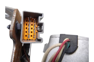 04894596AA MOTOR CIERRE CENTRALIZADO MALETERO / PORTON CHRYSLER GRAND VOYAGER (RT) Limited 2017 04894596AA 213735 CHRYSLER - 3