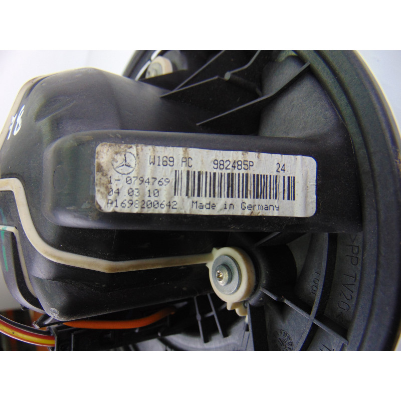 A1698200642 MOTOR CALEFACCION MERCEDES-BENZ CLASE A (BM 169) A 180 CDI (169.007) 2010 A1698200642 194698 MERCEDES-BENZ - 3