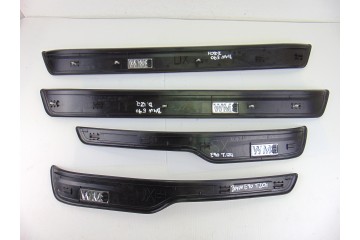 KIT LISTONES MOLDURA BMW SERIE 3 BERLINA (E90) 318d 2006 KIT LISTONES 205305 BMW - 3