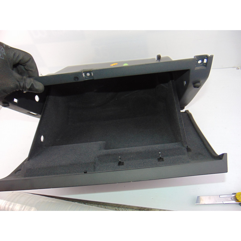 13230453  GUANTERA OPEL VECTRA C BERLINA Elegance 2006 13230453 189991 OPEL - 1