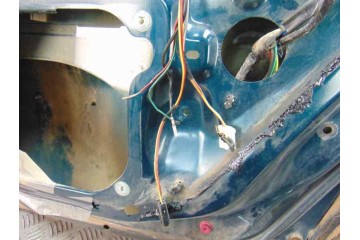 VERDE BOTELLA PUERTA TRASERA DERECHA MITSUBISHI MONTERO (V60/V70) 3.2 DI-D GLS Kaiteki (5-ptas.) 2001 VERDE BOTELLA 177043 MITSU