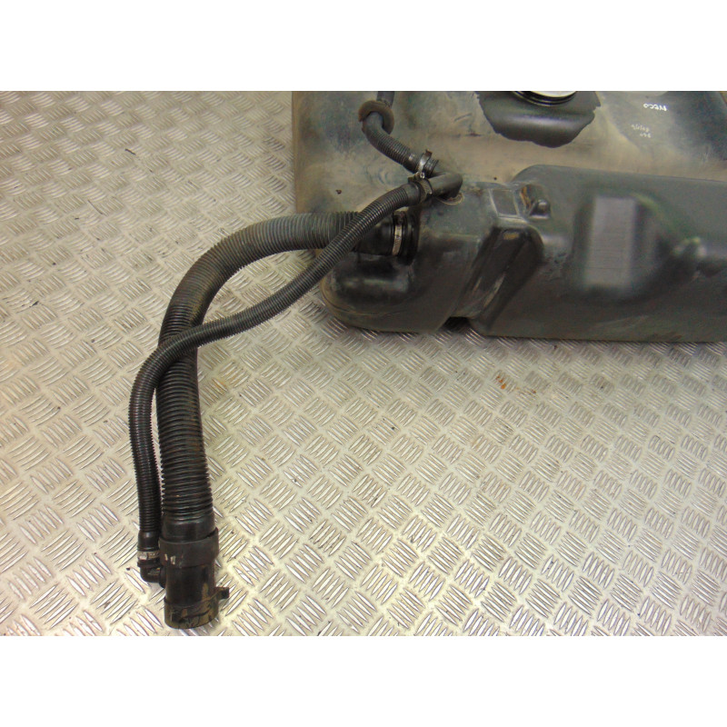 504148706  DEPOSITO COMBUSTIBLE IVECO DAILY FURGÓN Caja cerrada gran espacio 35C... batalla 3950 2008 504148706 205906 IVECO - 1